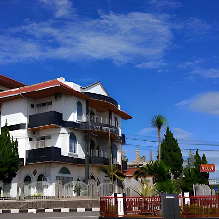 Hotel Asia Bukittinggi Bagian luar foto